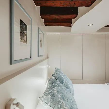 2 Min Da Piazza San Marco L-home דירה *
