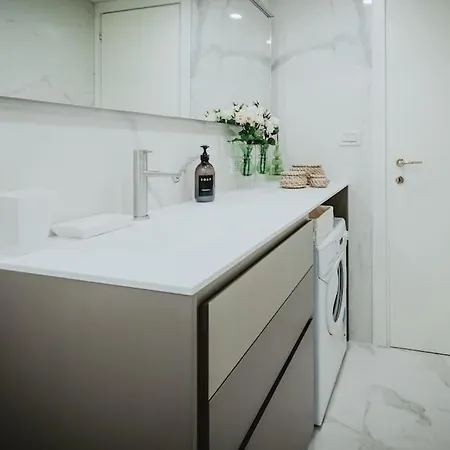 2 Min Da Piazza San Marco L-home דירה *