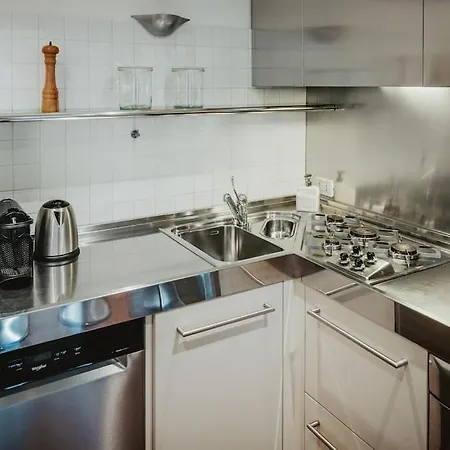 2 Min Da Piazza San Marco L-home ונציה