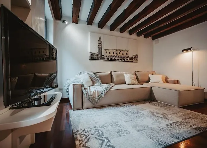 2 Min Da Piazza San Marco L-home Apartman Velence