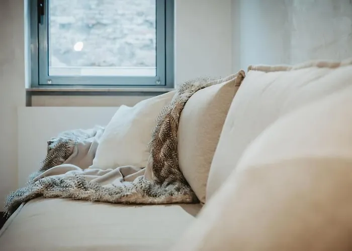 2 Min Da Piazza San Marco L-home